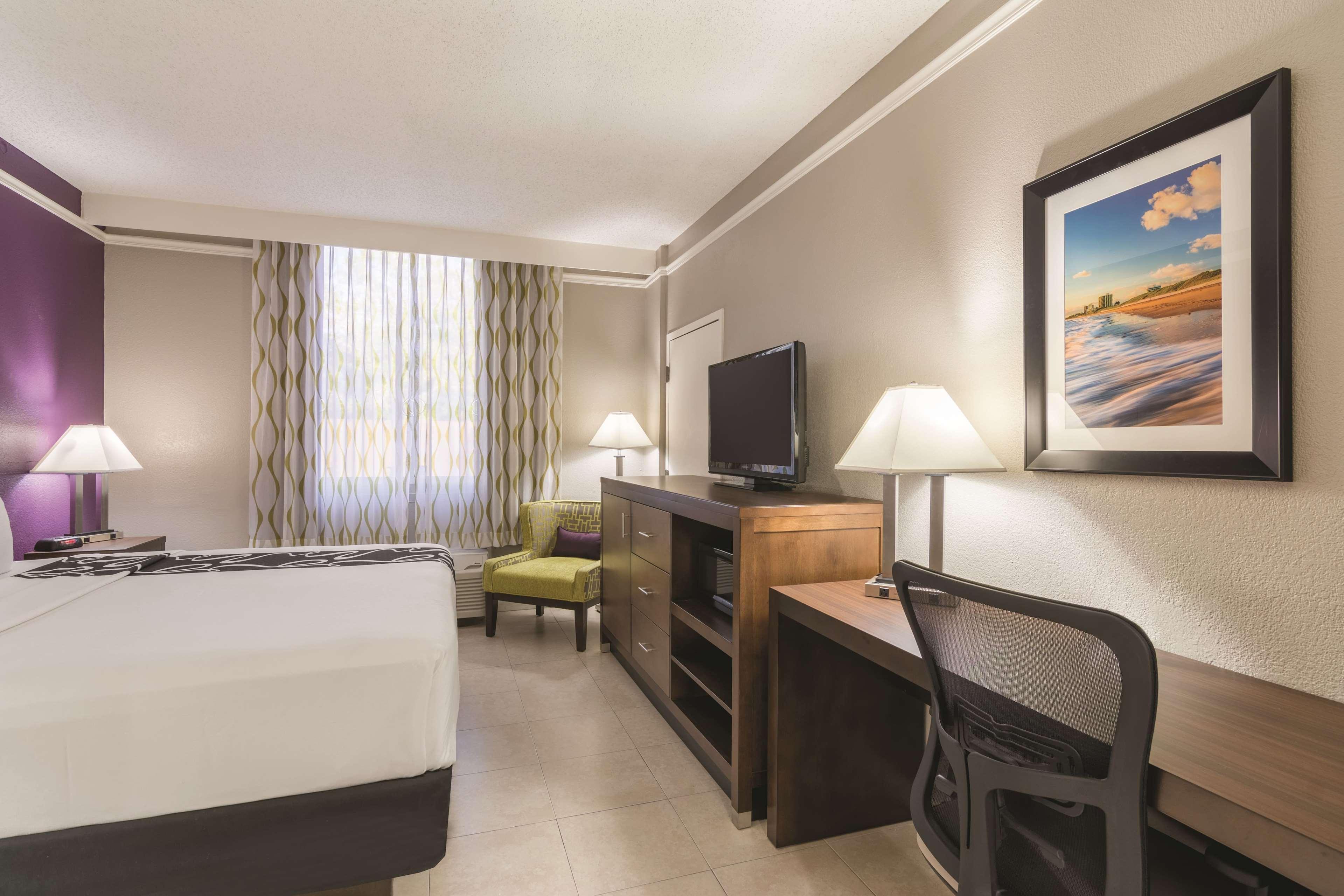 La Quinta Inn By Wyndham Jupiter Esterno foto