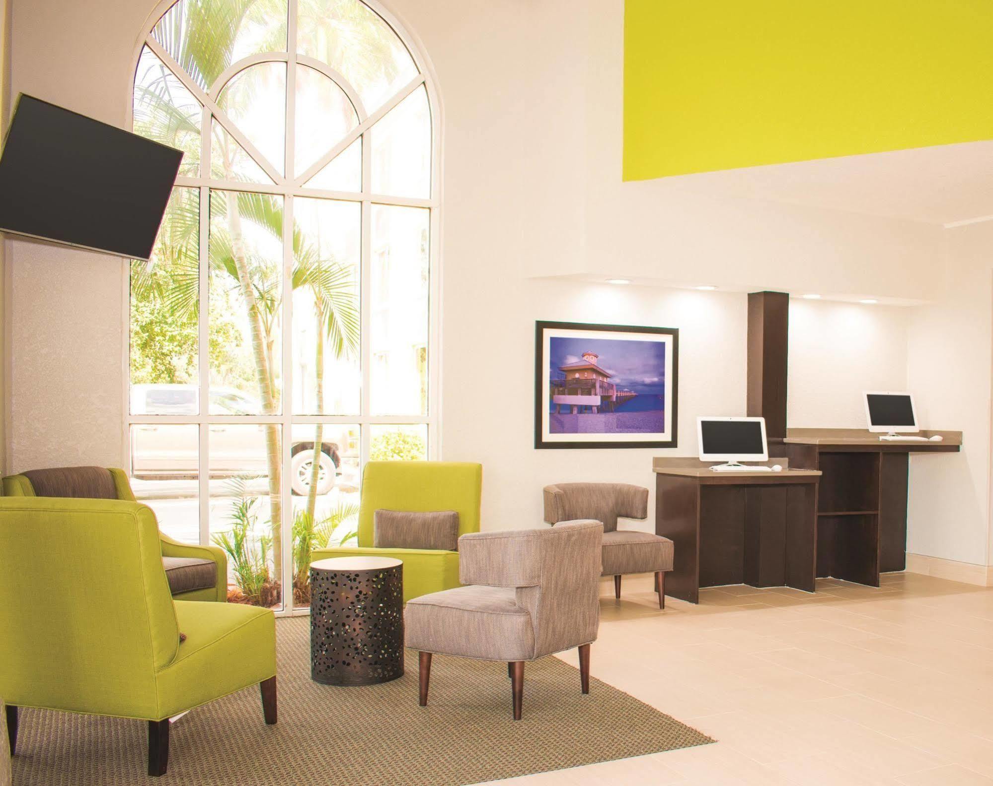 La Quinta Inn By Wyndham Jupiter Esterno foto