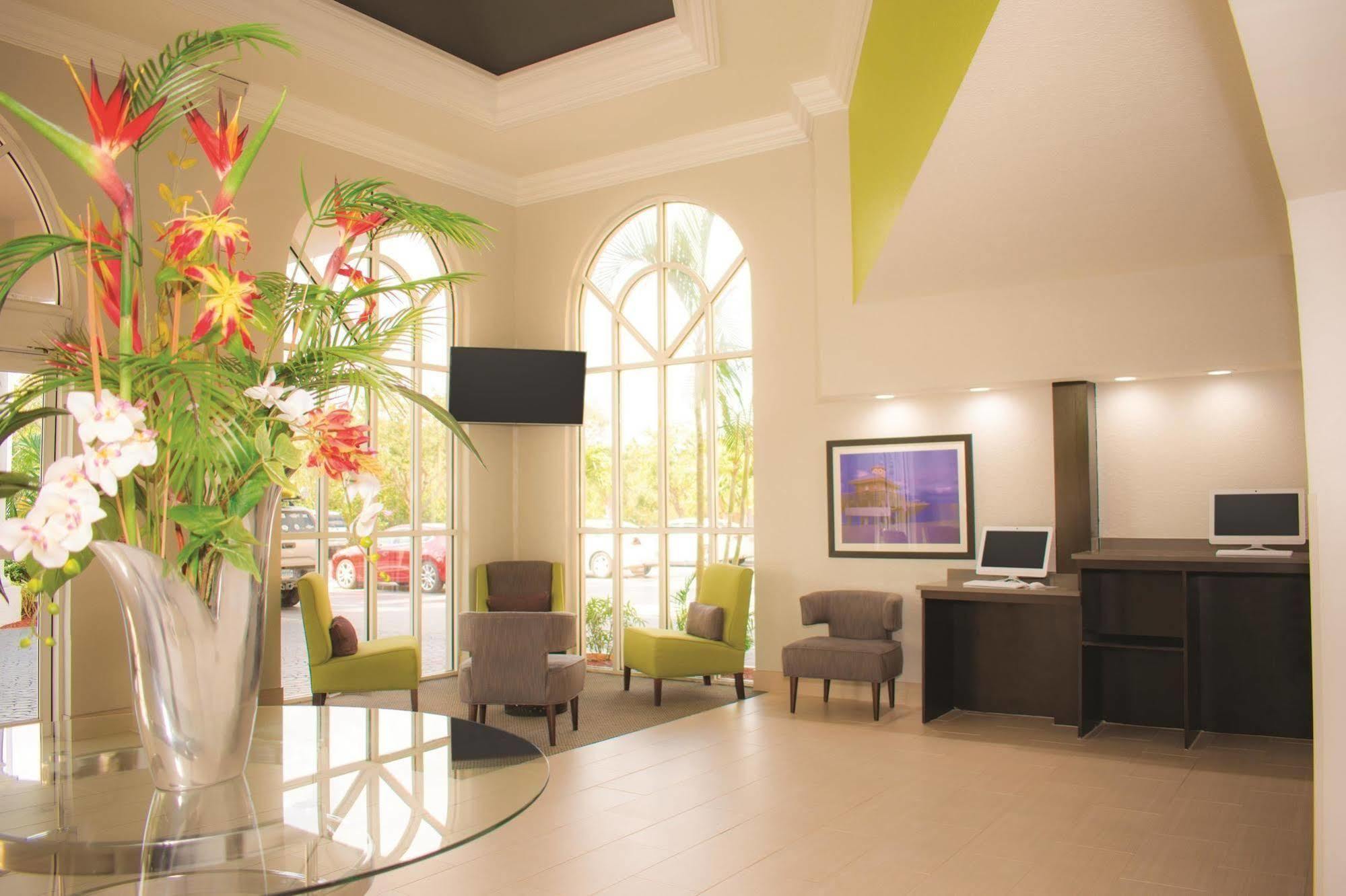 La Quinta Inn By Wyndham Jupiter Esterno foto